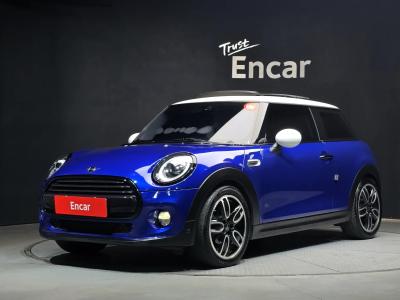 2019 MINI Cooper