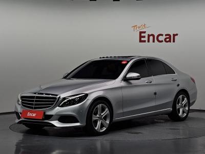 2016 Mercedes-Benz C-Class