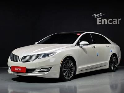 2016 Lincoln MKZ