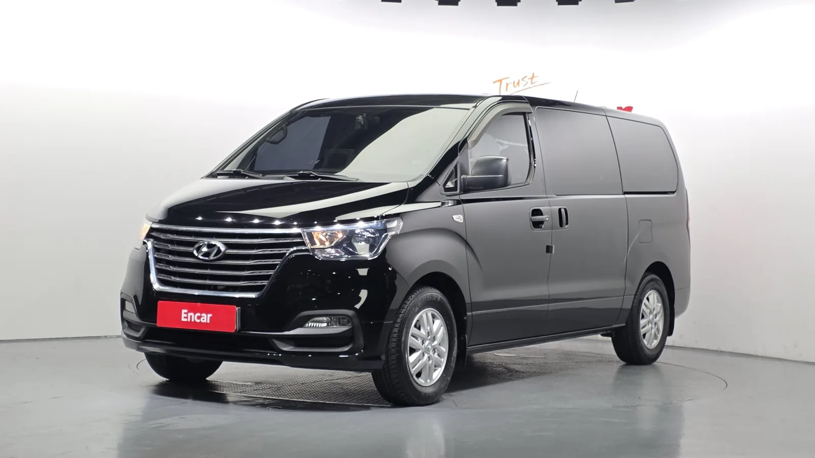 2018 Hyundai Starex