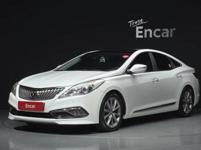 2015 Hyundai Grandeur
