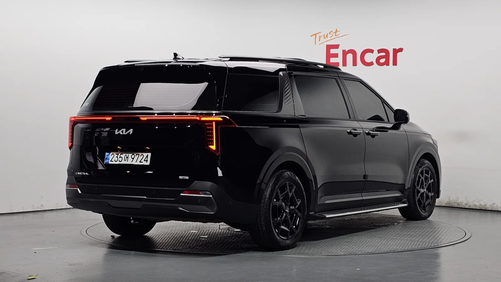 2025 Kia Carnival