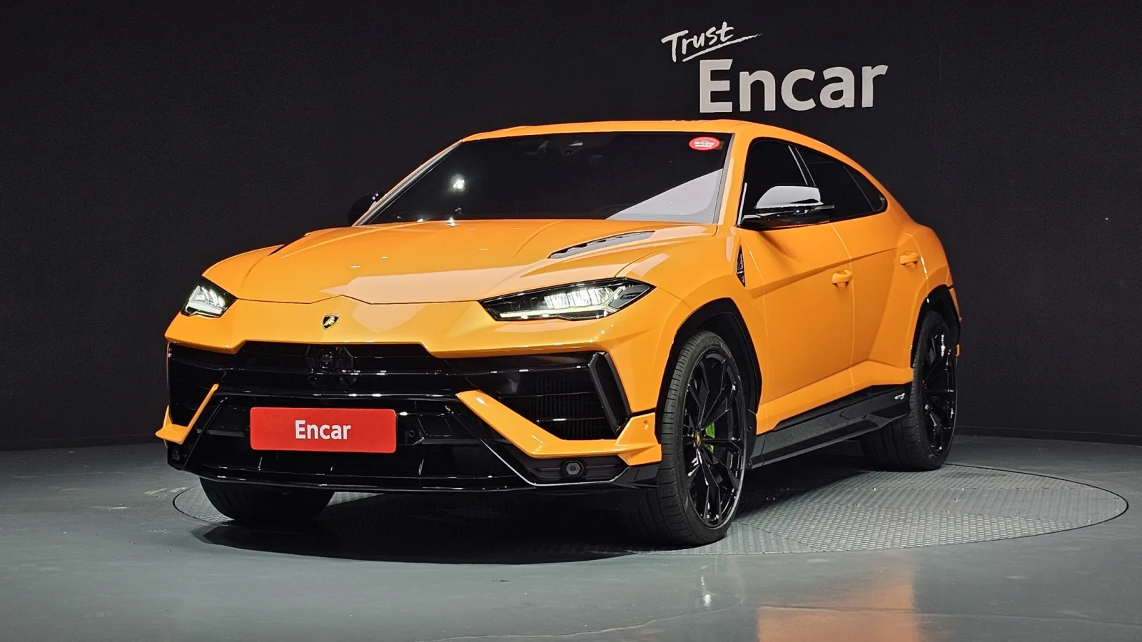 2024 Lamborghini Urus