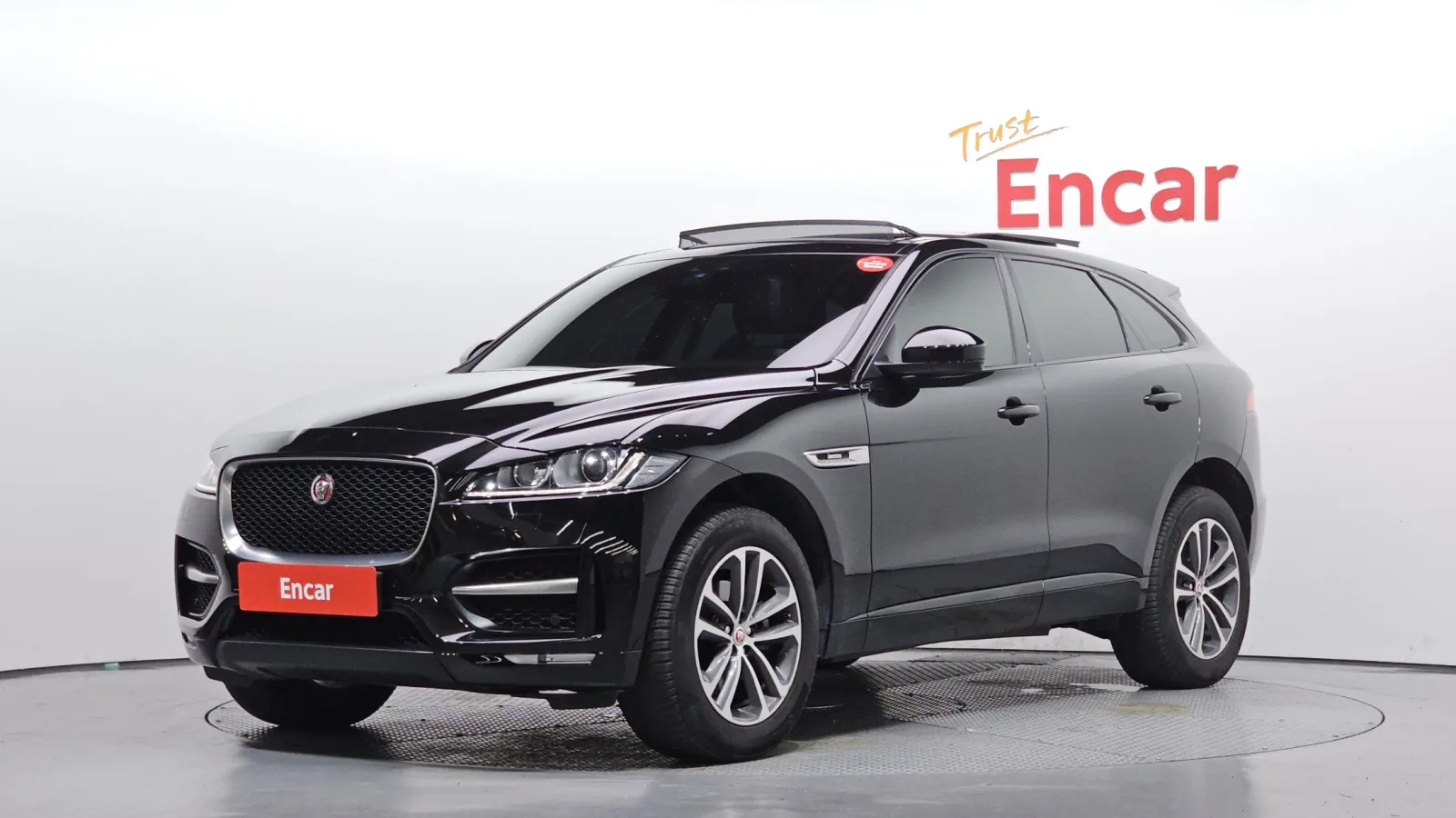 2018 Jaguar F-PACE