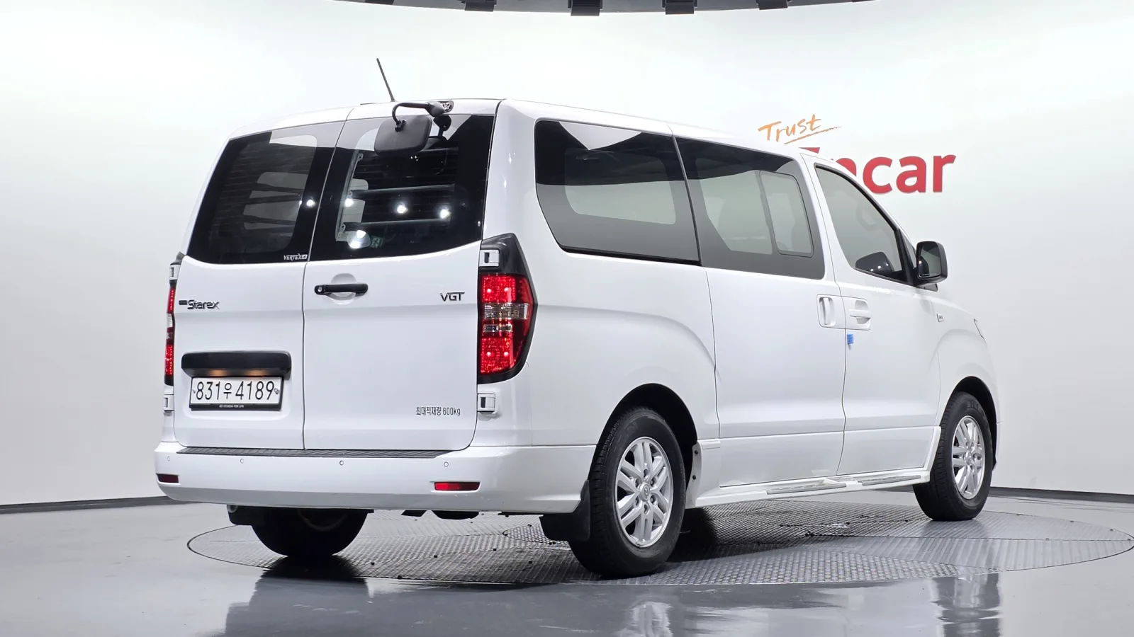 2020 Hyundai Starex