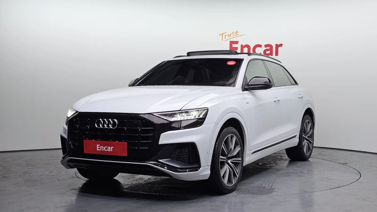 2021 Audi Q8