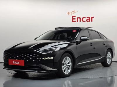 2023 Kia K8