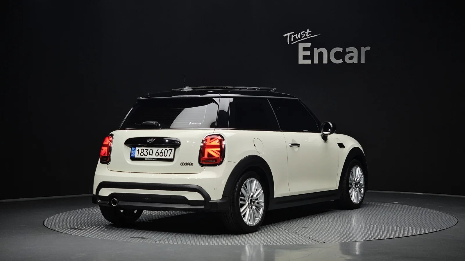 2022 MINI Cooper