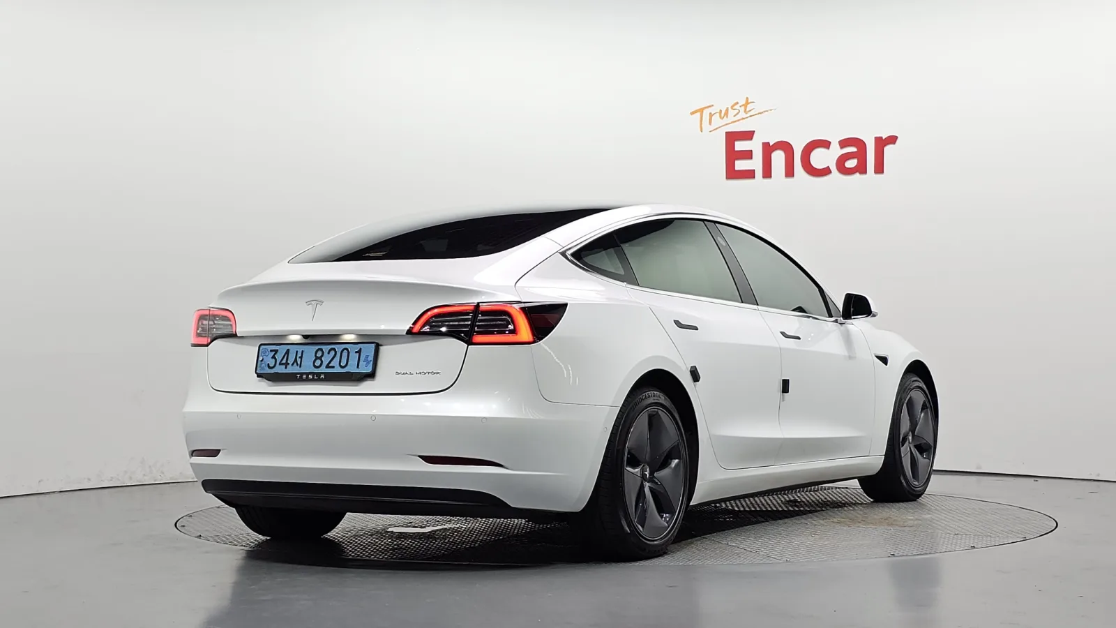 2020 Tesla Model 3
