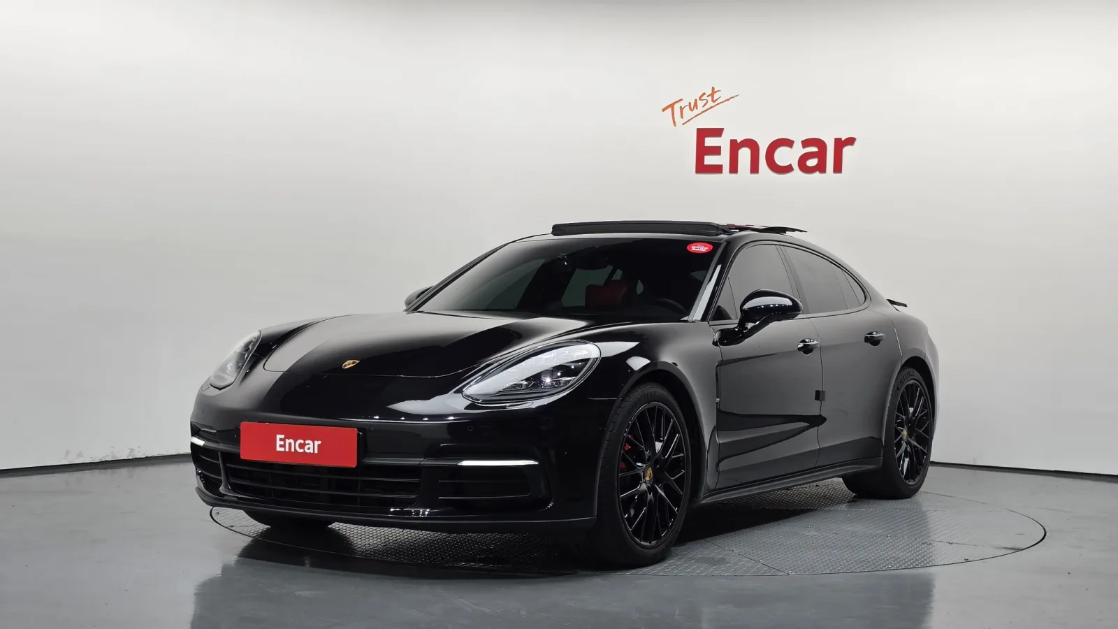 2018 Porsche Panamera