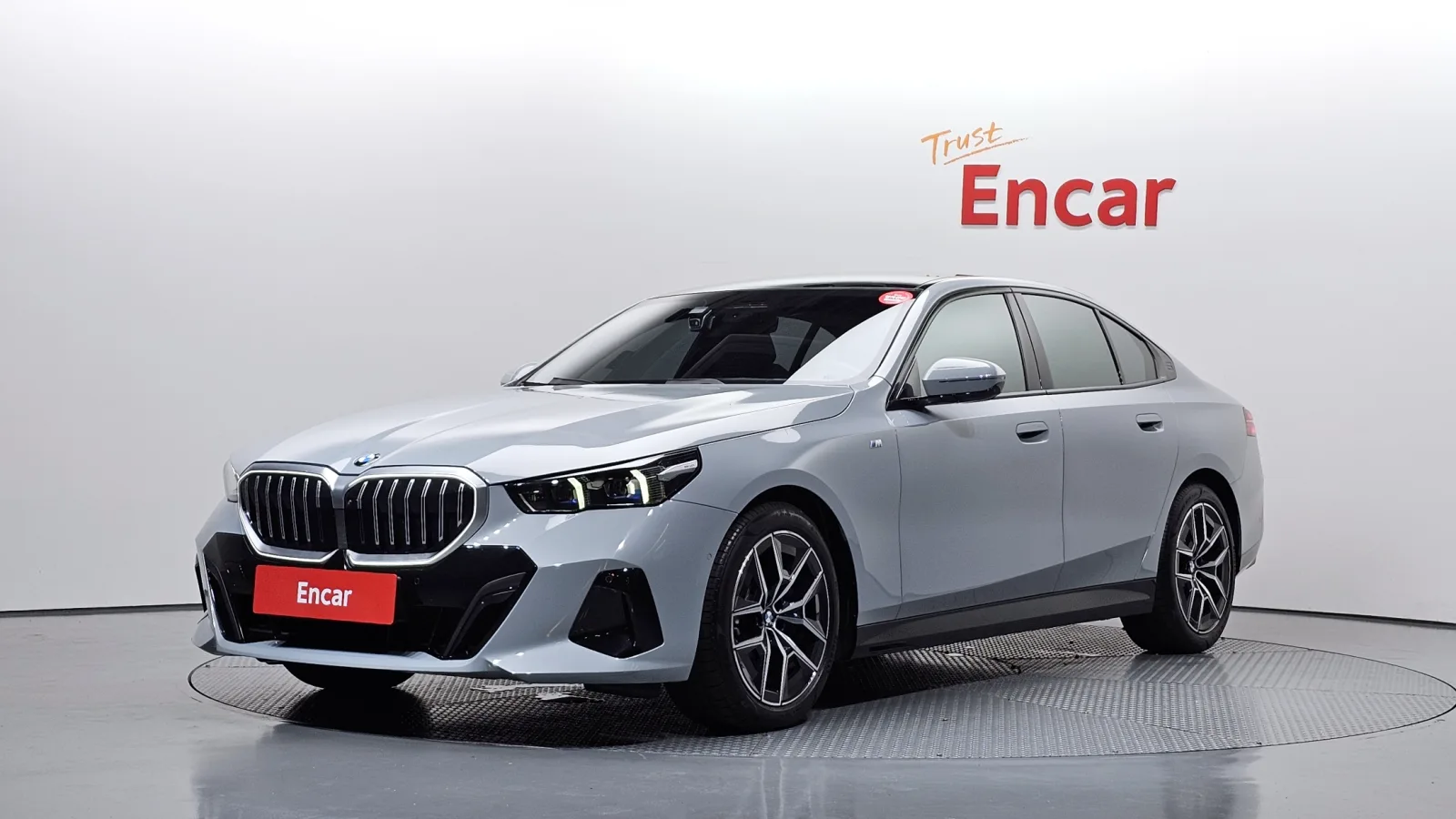 2025 BMW 5-Series