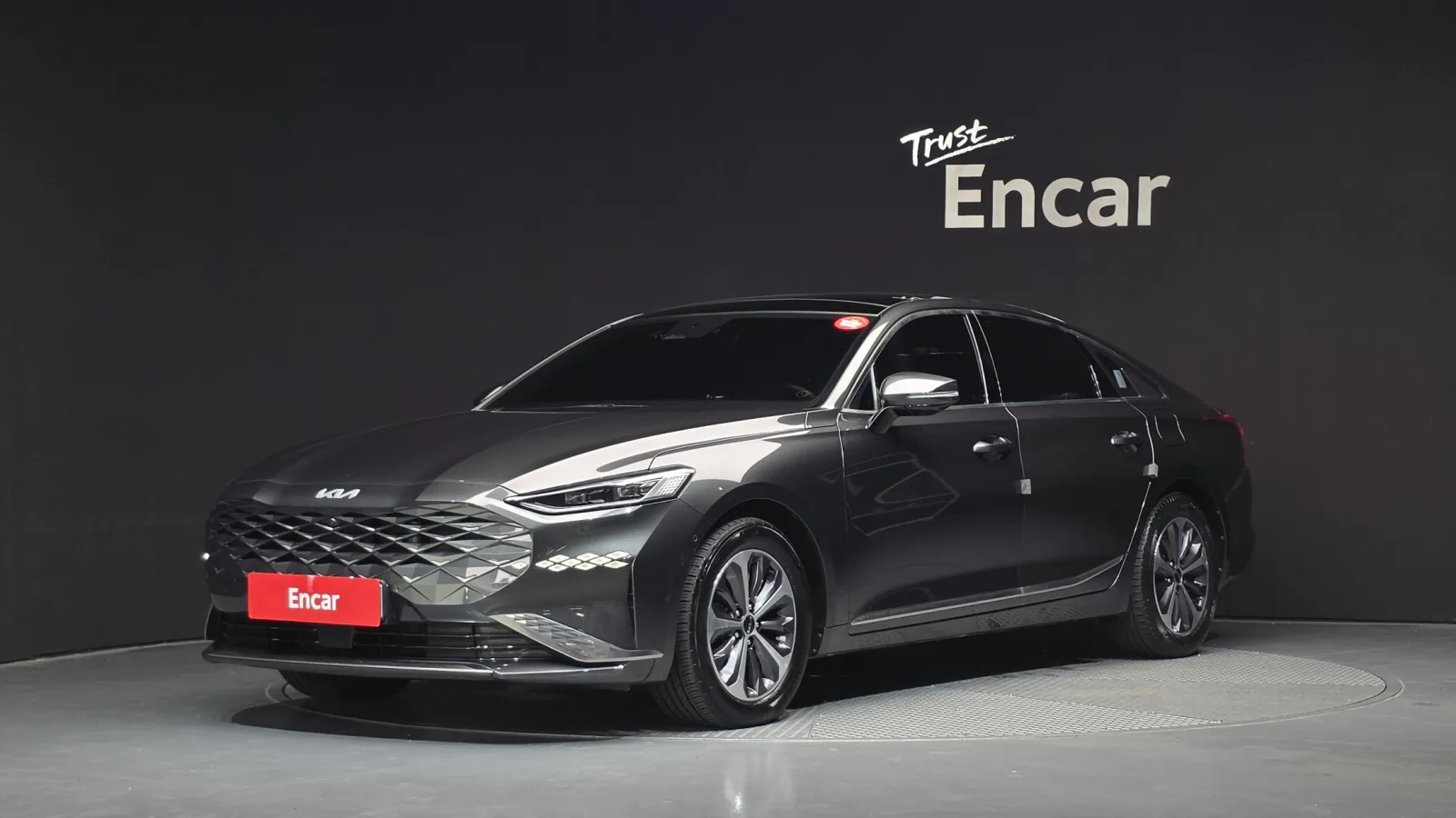 2023 Kia K8