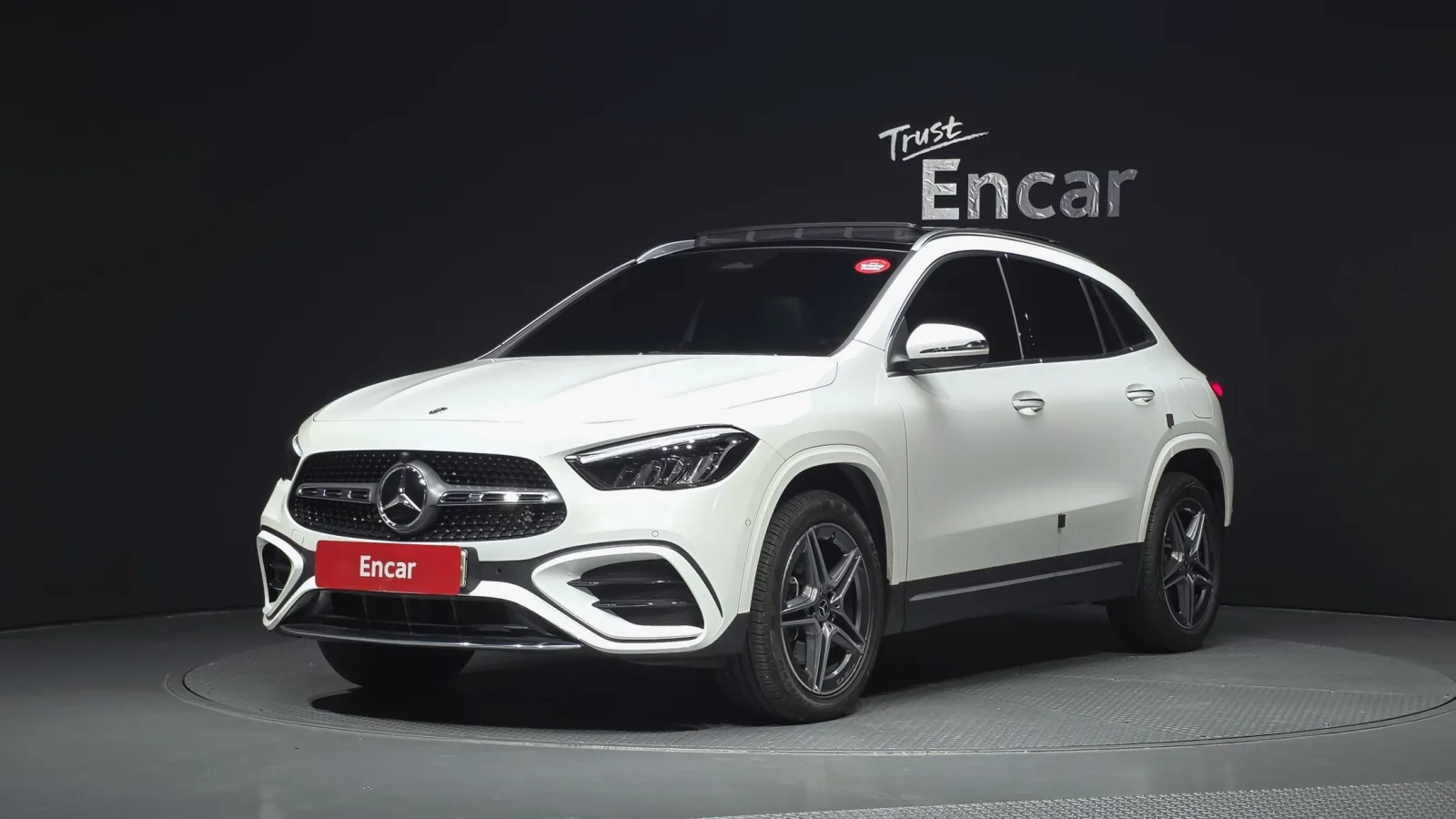 2025 Mercedes-Benz GLA-Class