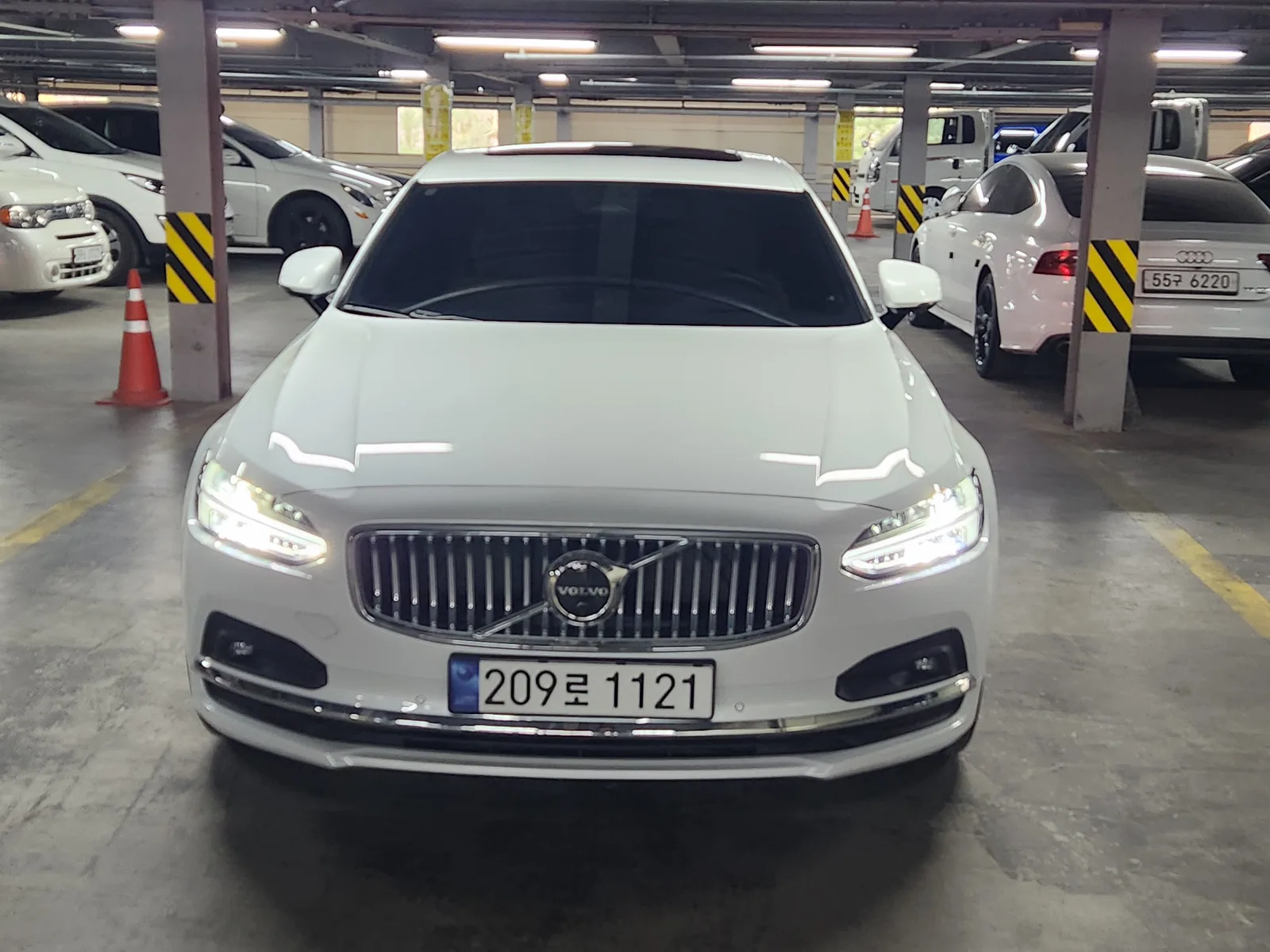 2024 Volvo S90