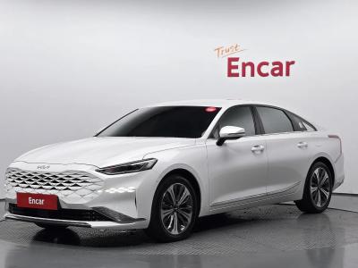 2023 Kia K8
