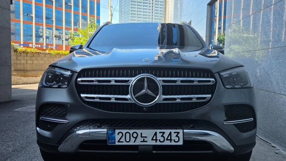 2025 Mercedes-Benz GLE-Class