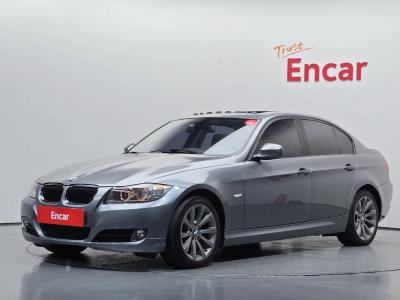 2011 BMW 3-Series