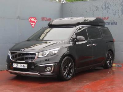 2017 Kia Carnival