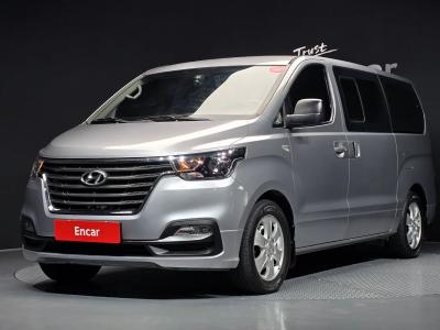 2019 Hyundai Starex