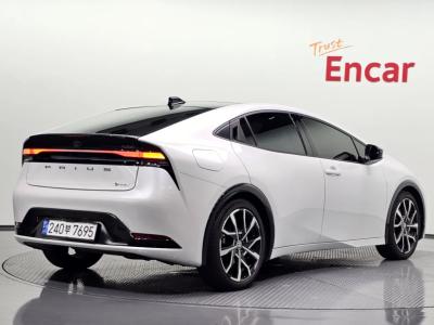 2024 Toyota Prius