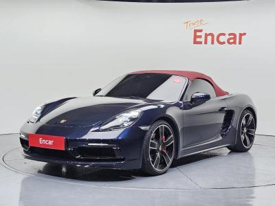 2019 Porsche 718