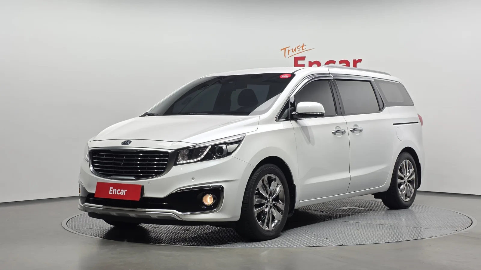 2016 Kia Carnival