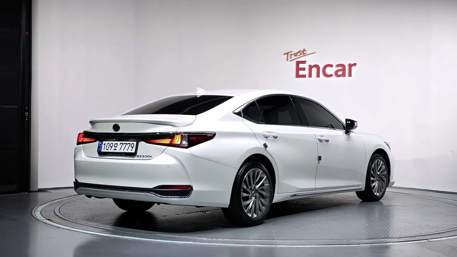 2026 Lexus ES