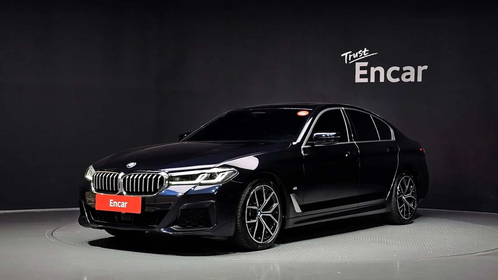 2022 BMW 5-Series