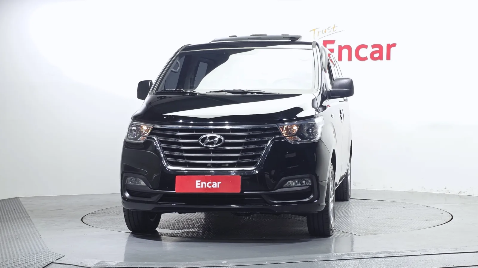 2020 Hyundai Starex