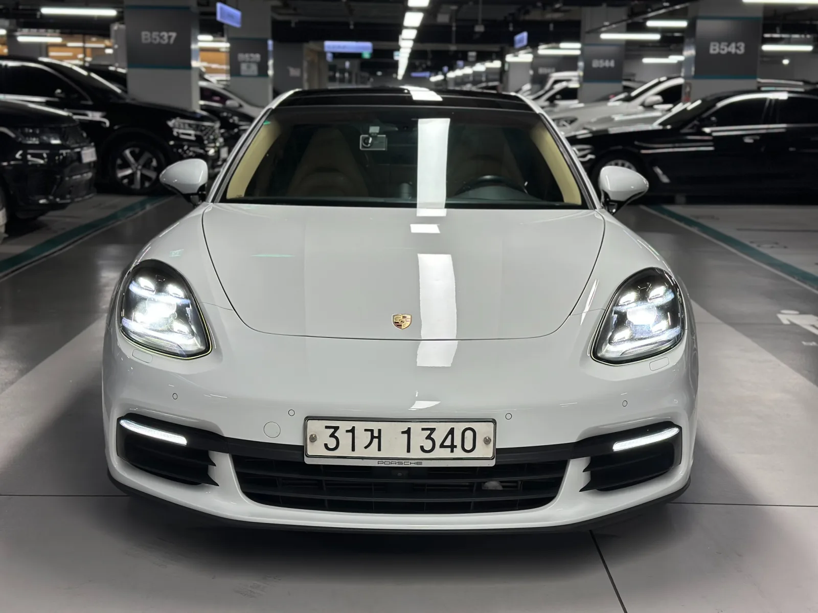 2018 Porsche Panamera