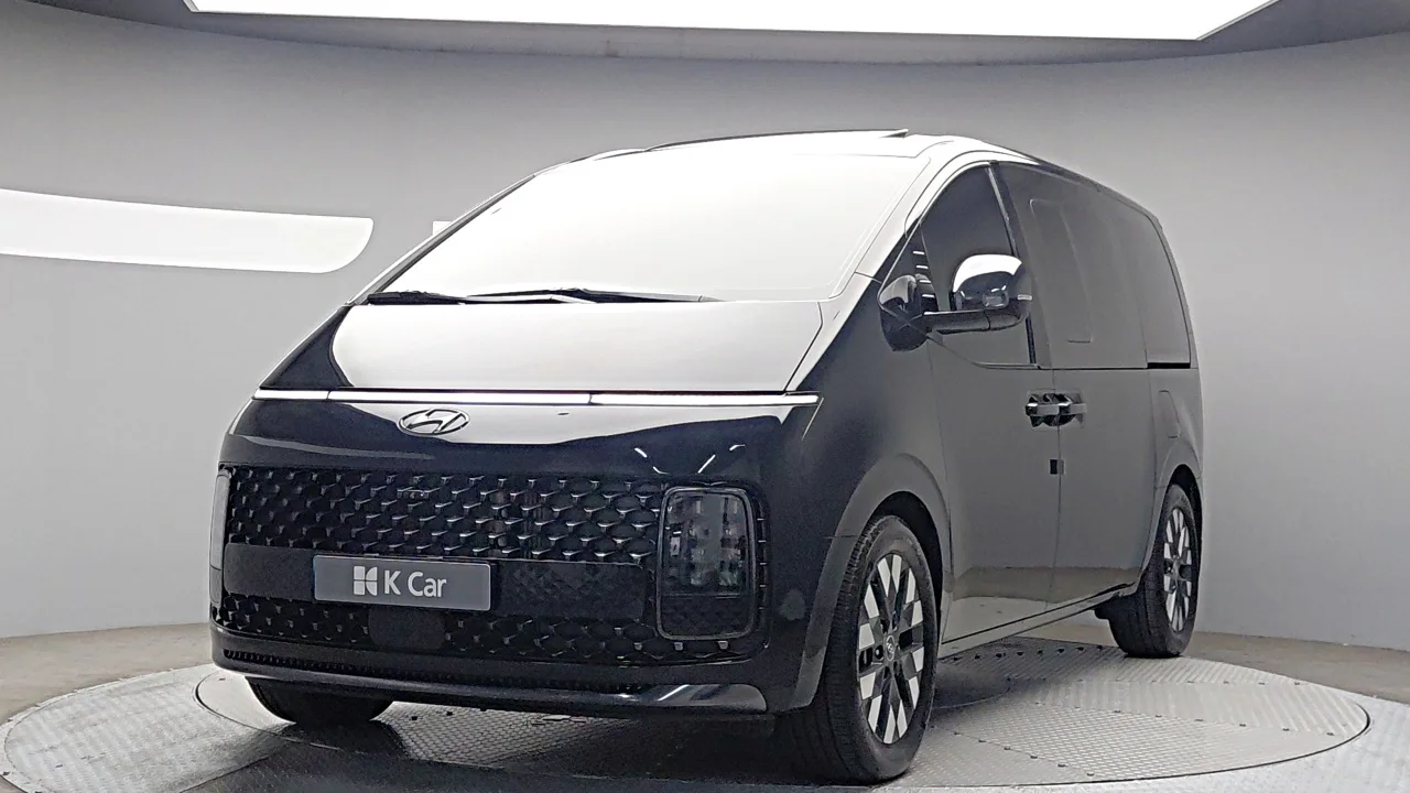 2023 Hyundai Staria