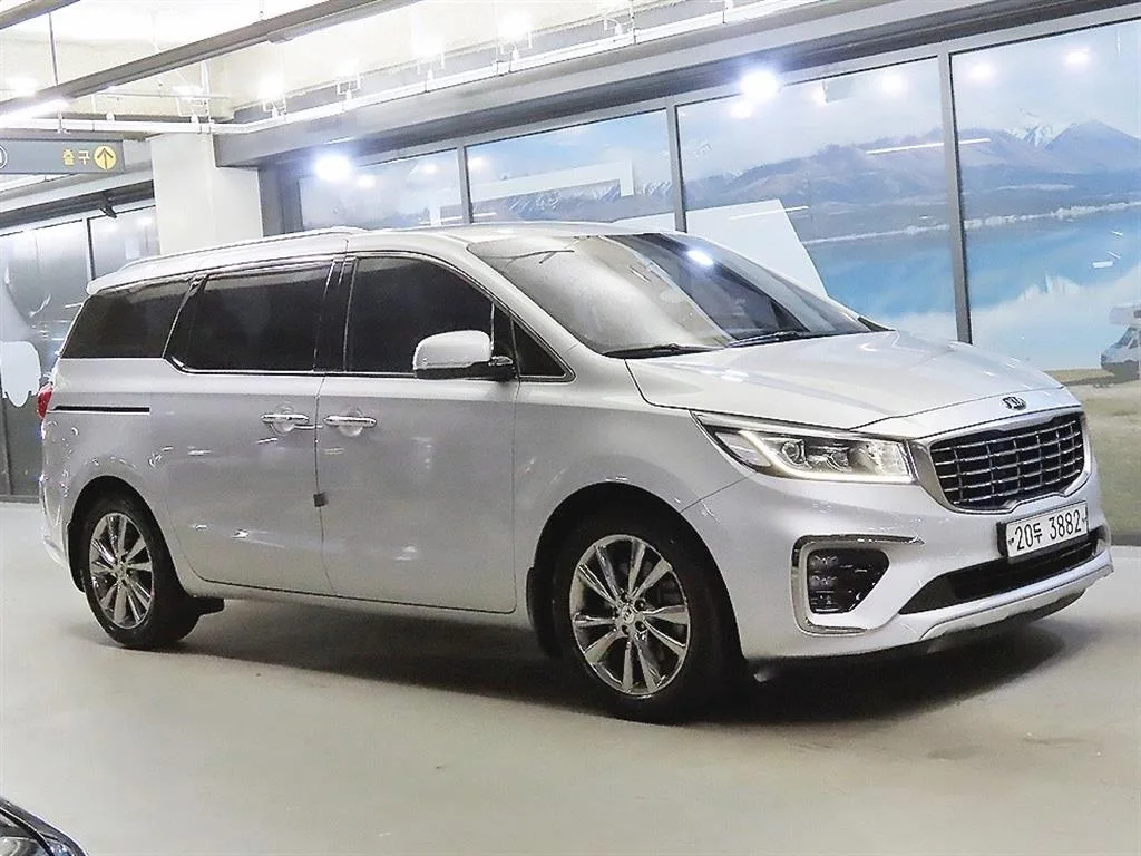 2019 Kia Carnival