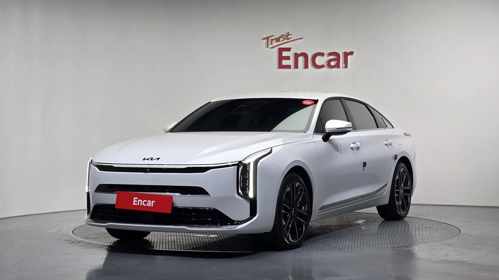 2026 Kia K8