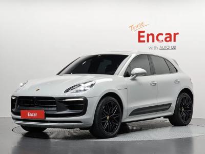 2023 Porsche Macan