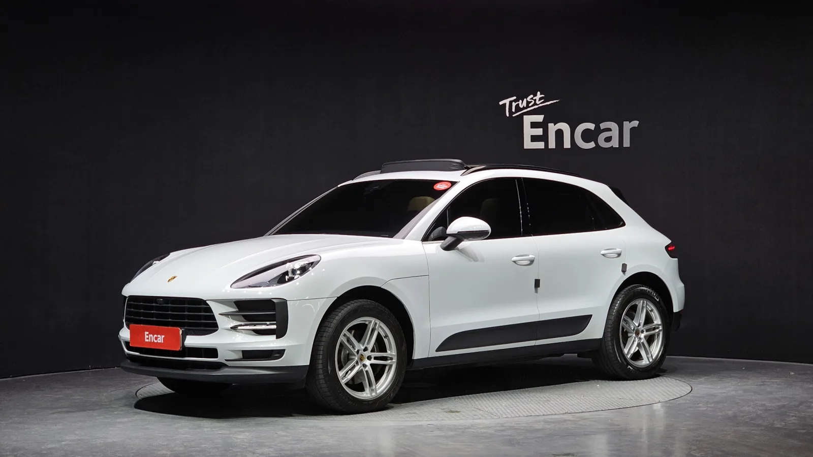 2021 Porsche Macan