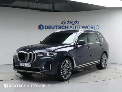 2020 BMW X7