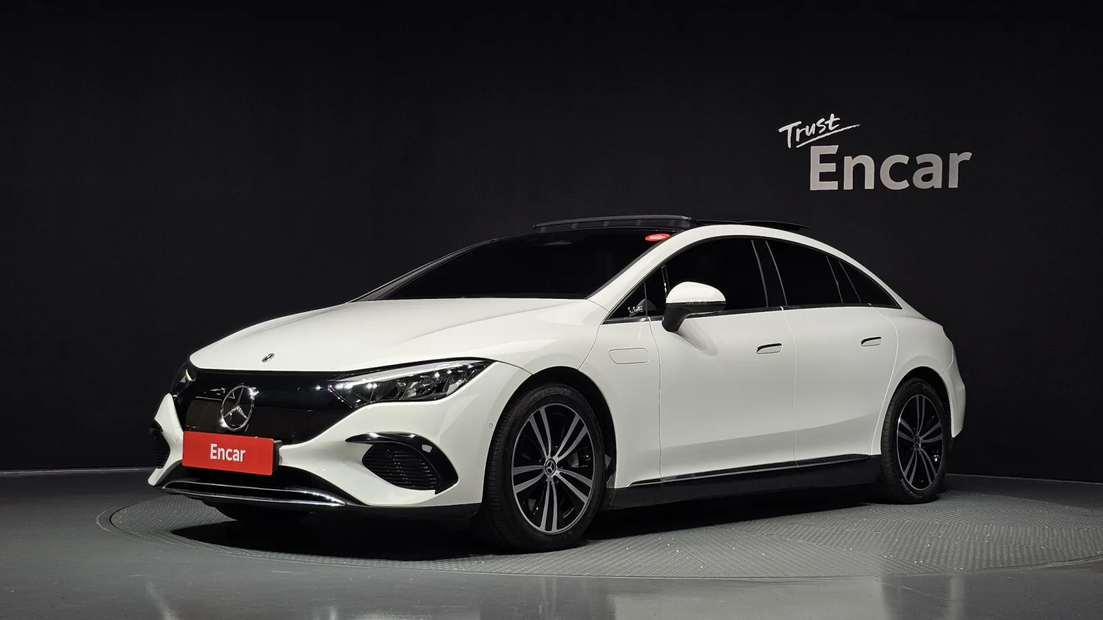 2023 Mercedes-Benz EQE