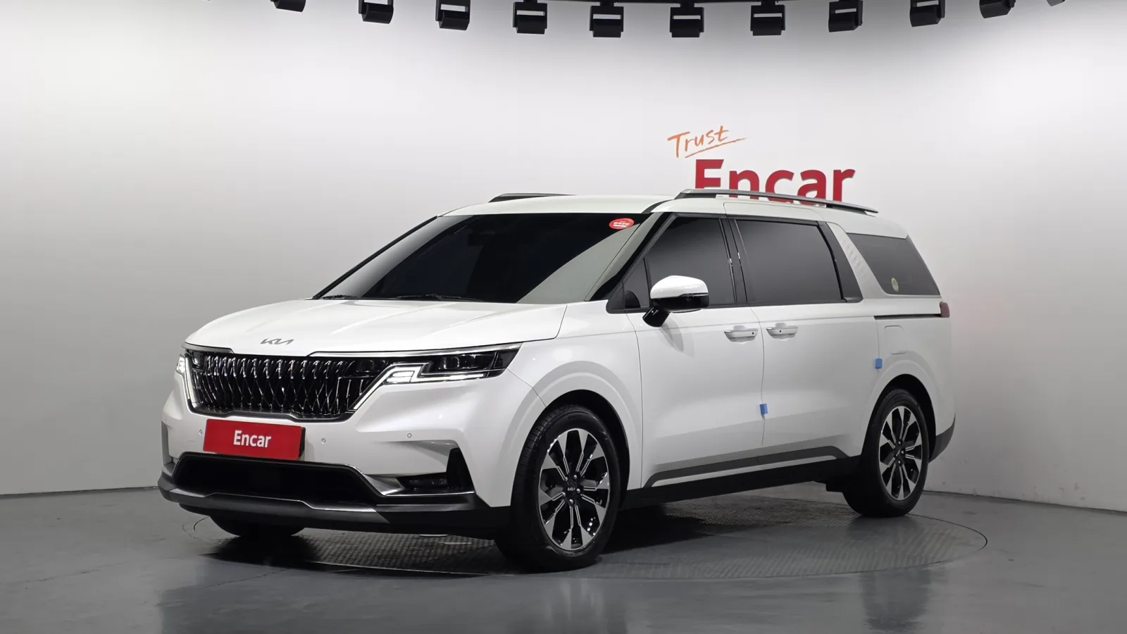 2023 Kia Carnival
