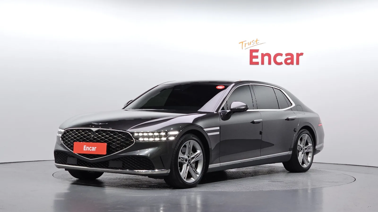 2022 Genesis G90