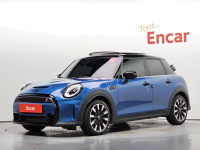 2022 MINI Cooper