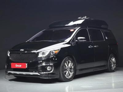 2017 Kia Carnival