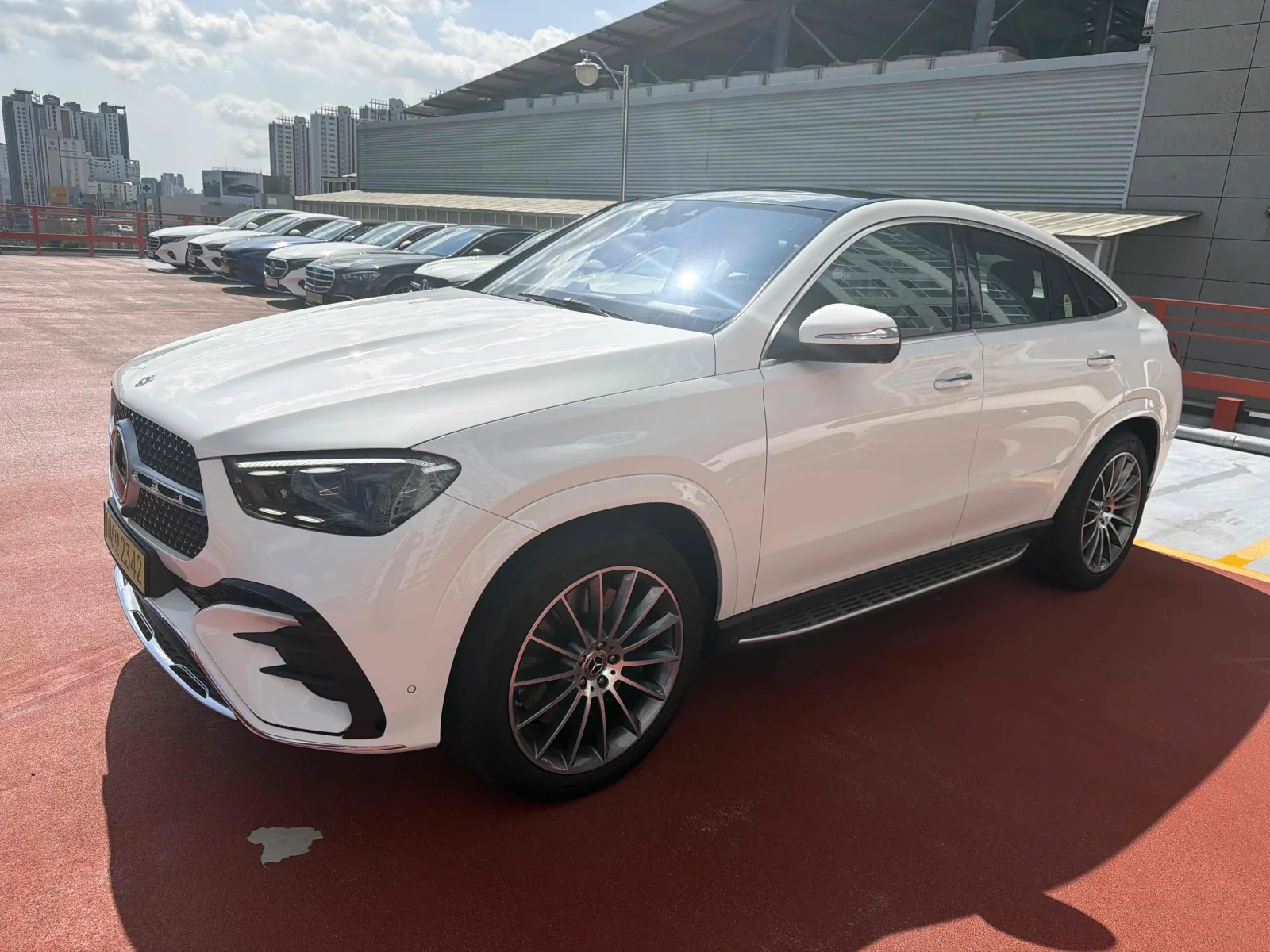 2025 Mercedes-Benz GLE-Class