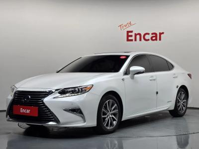 2017 Lexus ES