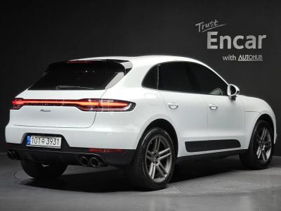 2021 Porsche Macan