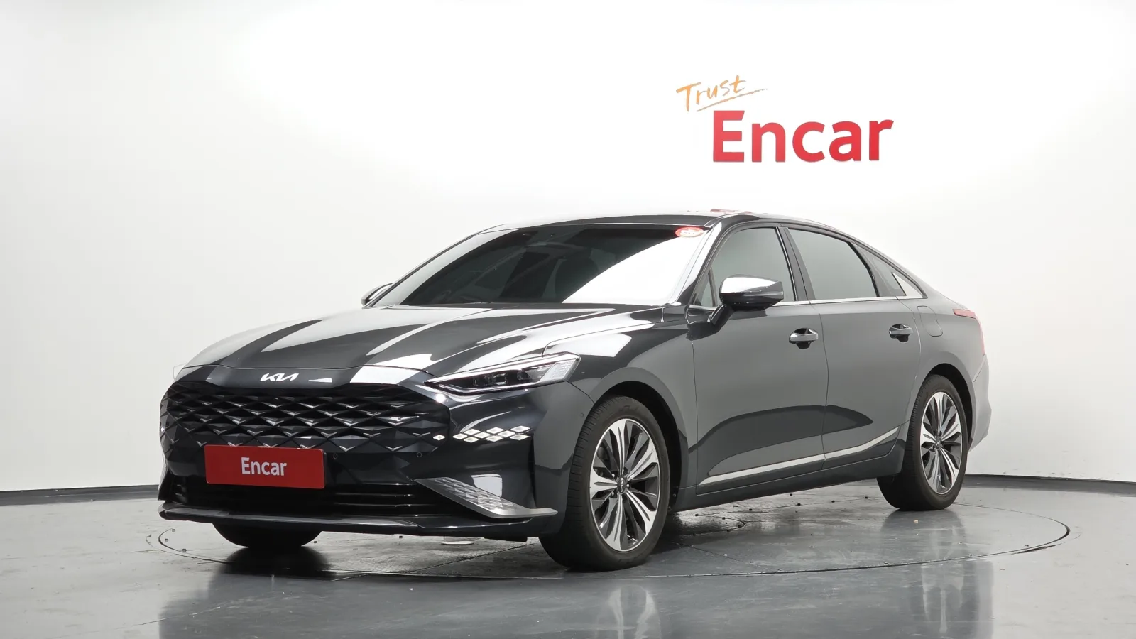 2022 Kia K8