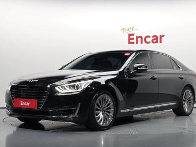 2018 Genesis EQ900