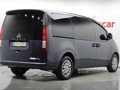 2024 Hyundai Staria