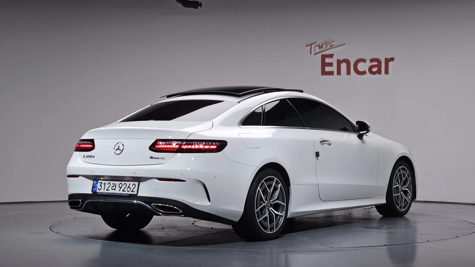 2022 Mercedes-Benz E-Class