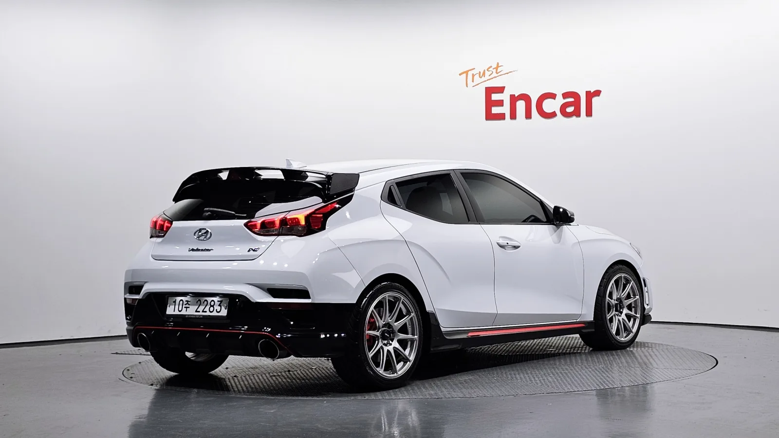 2019 Hyundai Veloster