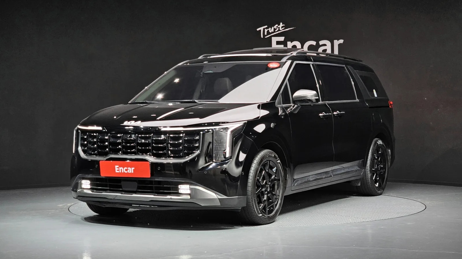 2025 Kia Carnival